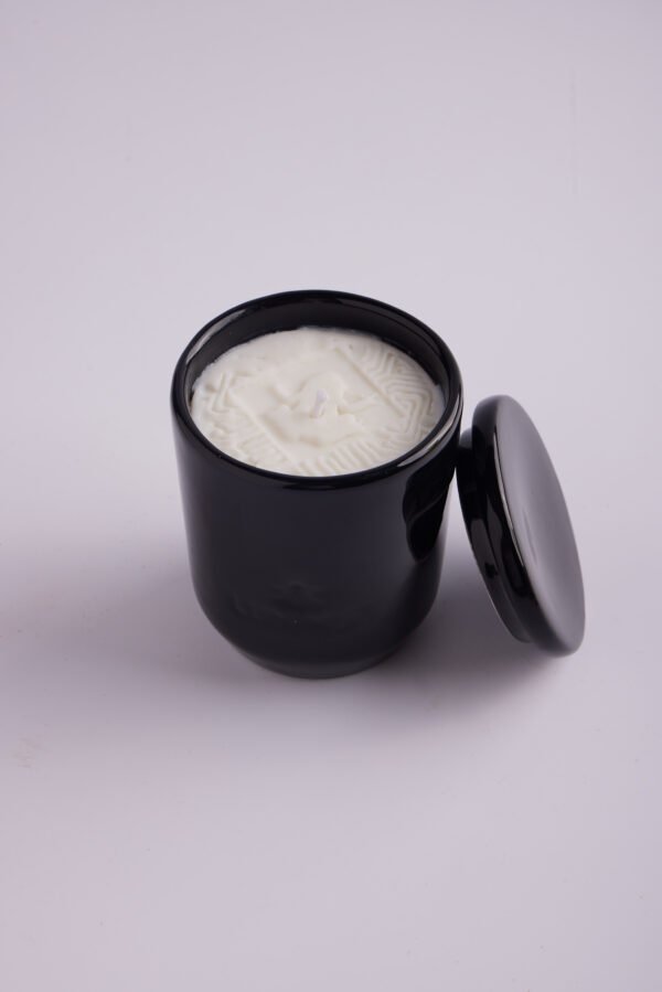 vela black 350 ml VELA BLACK MONGUÍ 350 ml